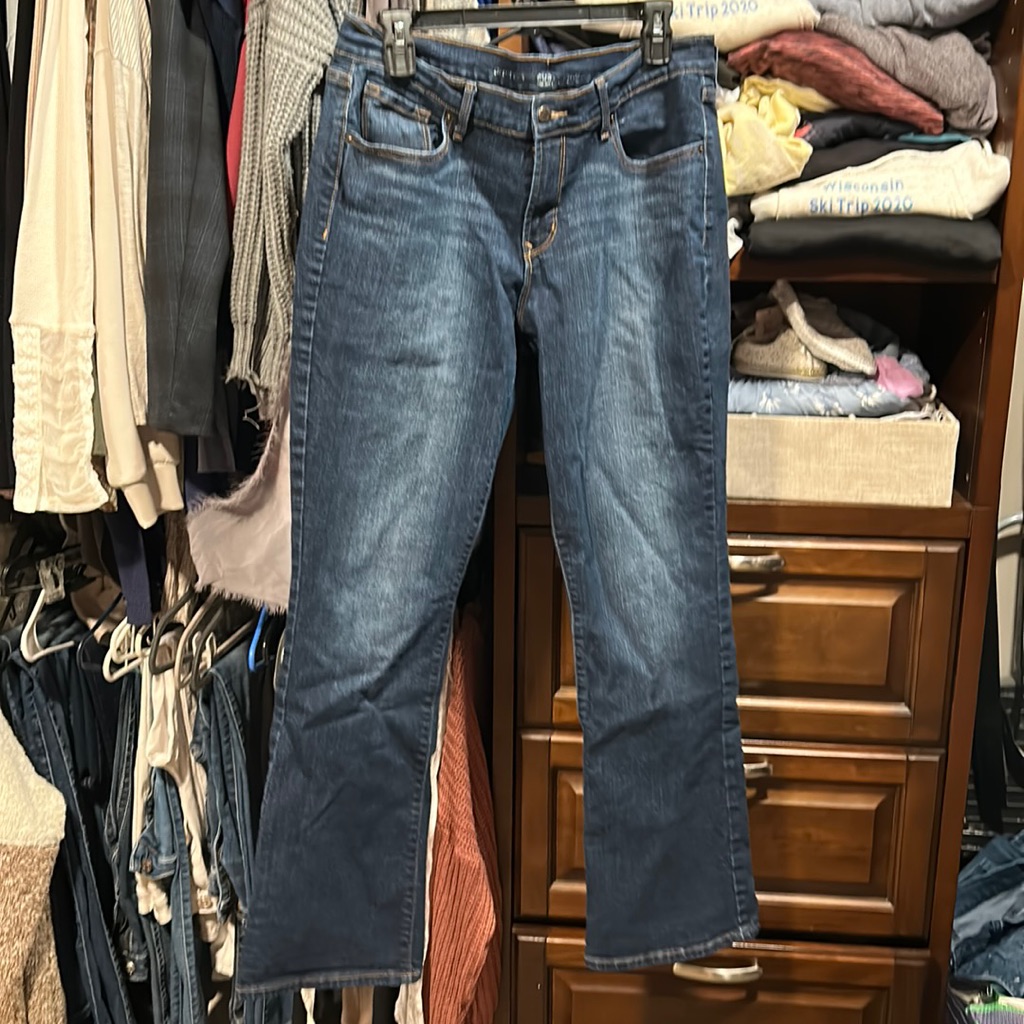 Old Navy Size 12 Tailored Boot Cut Jeans